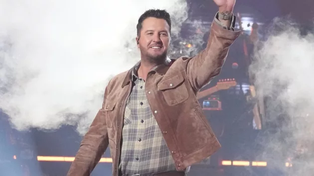 m_lukebryanperformanceabc390937