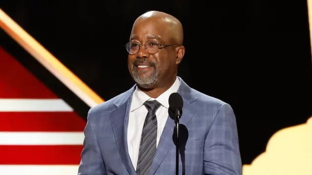 g_dariusrucker2023nhlawards795764
