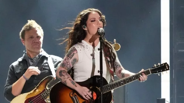 m_ashleymcbryde2023cmafestperofmranceabc51763