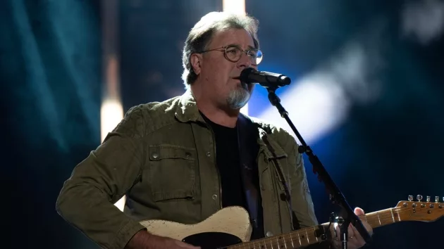 m_vincegill2023cmafestabc823046