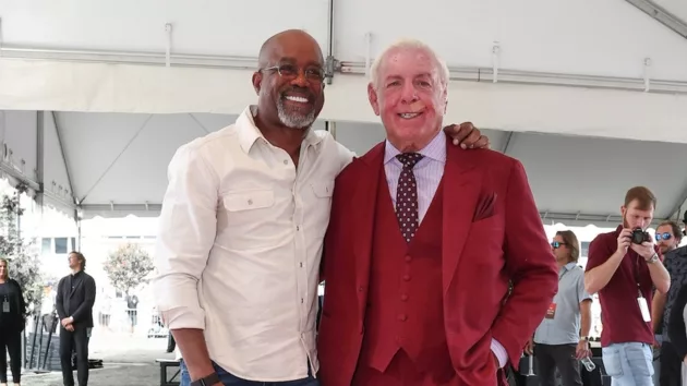 g_dariusrucker2023musiccitywalkoffameinduction263342