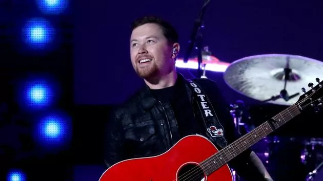 g_scottymccreery2022iheartcountryfestival283861