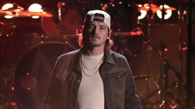 m_morganwallen2022cmaawardsperformance2abc645655
