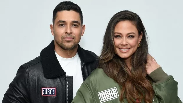e_lachey_uso_02052024822577