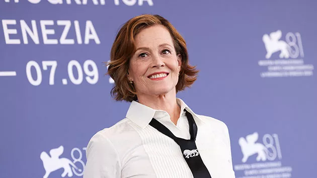 getty_sigourneyweaver_082824621300