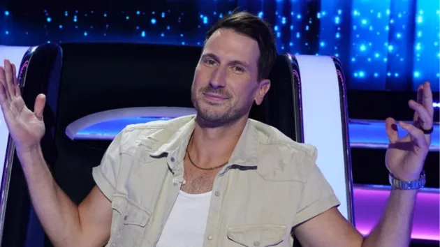 m_russelldickersonchrishastonnbc902439