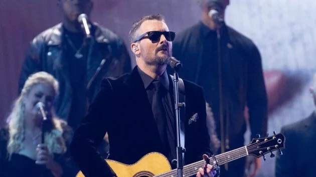 m_ericchurch2024cmaawardsdisneyfrankmicelotta951450