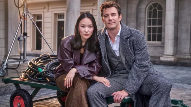 e_bridgertonseason4_012125835692