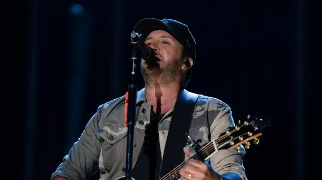 m_lukebryan2023cmafestperformanceabc551551