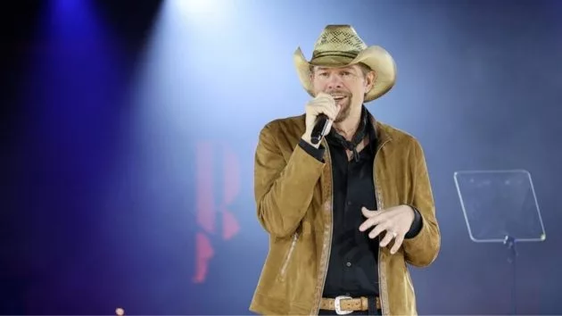 getty_tobykeithbeigesuithat417937