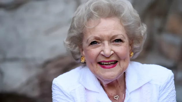 getty_bettywhite_022125768081
