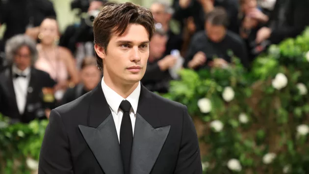 getty_nicholasgalitzine_022425471270