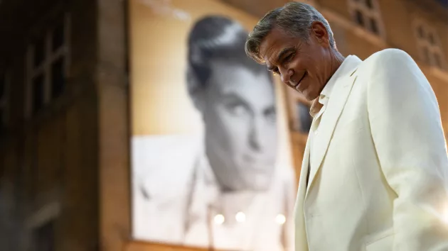 e_jaykellygeorgeclooney_050625562350