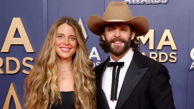 getty_thomasrhettlaurenakins_082625341097