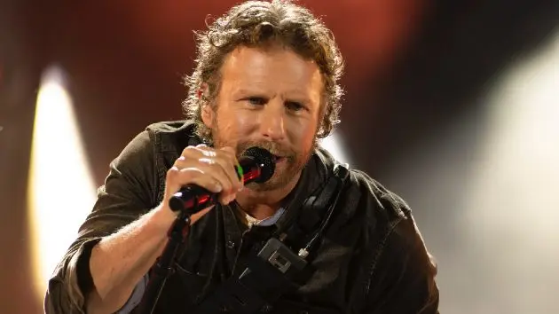 m_dierksbentleycmafest2025abcleaningforward667227