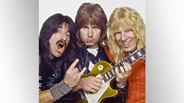 getty_spinaltap_102325_0376725