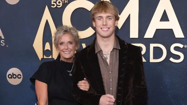 m_hudsonwestbrookmomcma2025abc137638