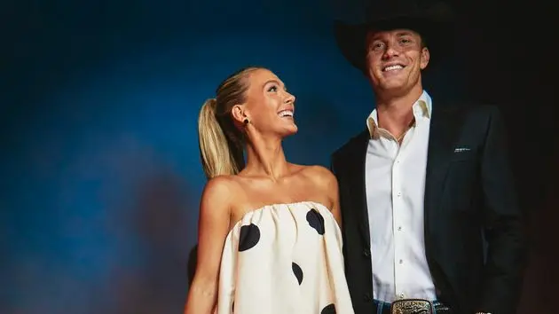 m_parkermccollumhallieraypeoplechoisenbc24693981