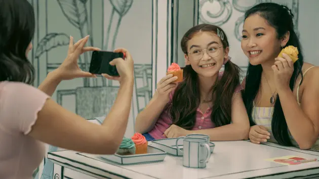 e_toalltheboysivelovedbefore_030626993799