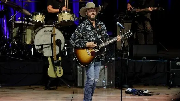 getty_chris20janson20onstage_030926651103