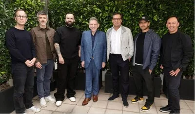 virgin_music_group__island_records_carin_leon587793