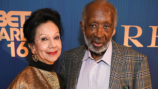 getty_jacquelineandclarenceavant_12-721