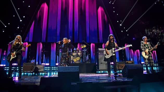 getty_thegogos630_122921