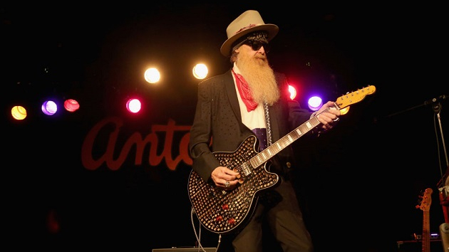 getty_billygibbons630_011922