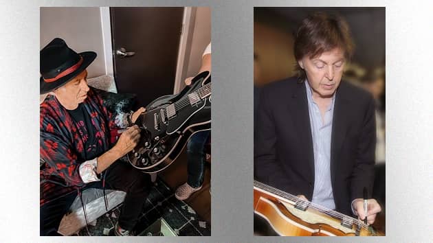 m_keithrichardspaulmccartney630_signingmusicaresguitars_013122_0