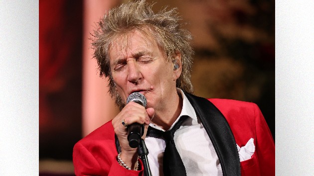 getty_rodstewart_020322
