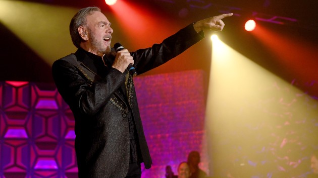 getty_neildiamond_022822