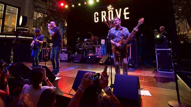 getty_smashmouth630_030222
