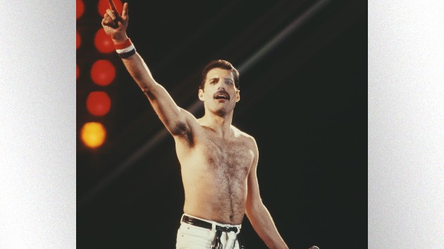 getty_freddiemercury_042222
