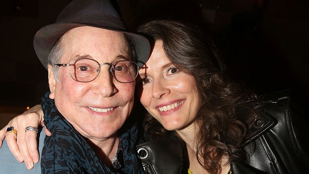 getty_paulsimon26ediebrickell630_070722