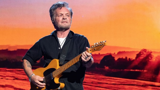 getty_johnmellencamp630_092622-2