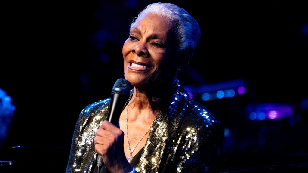 getty_dionnewarwick_121922