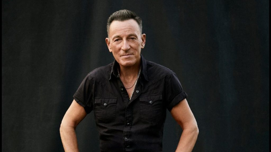 m_brucespringsteen_122322