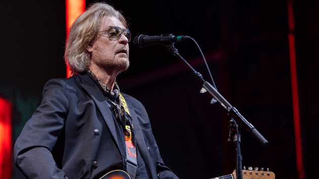 getty_darylhall_032023739059