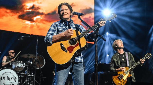 getty_johnfogerty_032323502654
