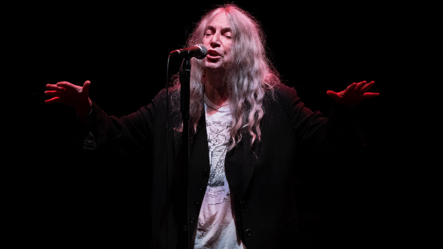 getty_pattismith_040423533709