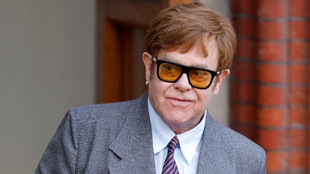 getty_eltonjohn_04192340803