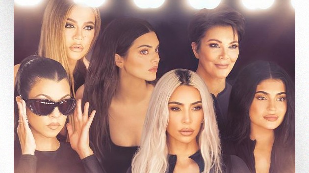 e_kardashians_s34634