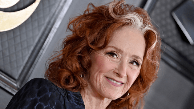 getty_bonnieraitt_042823596476