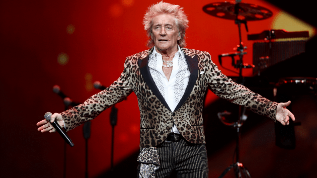 getty_rodstewart_062123170826