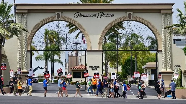 getty_hollywood_strike_07132023517493