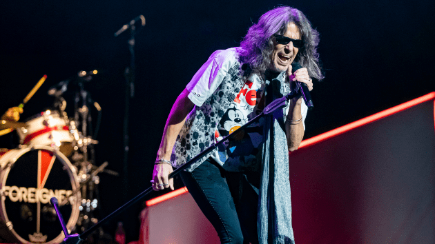 getty_foreignerkellyhansen_080423450752