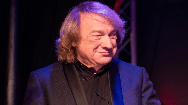 getty_lougramm_082323898903