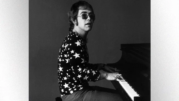 getty_eltonjohn1970_082523156379