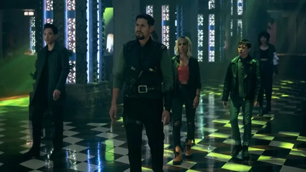 m_umbrellaacademy_100323703915