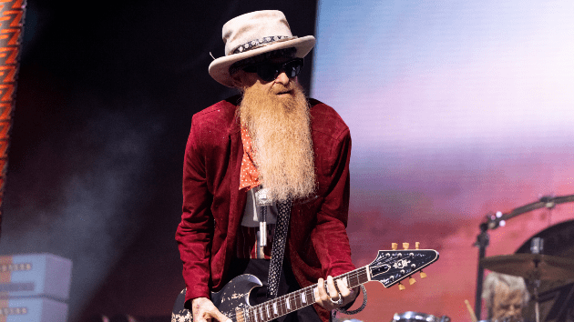 getty_billyfgibbons_101123213526